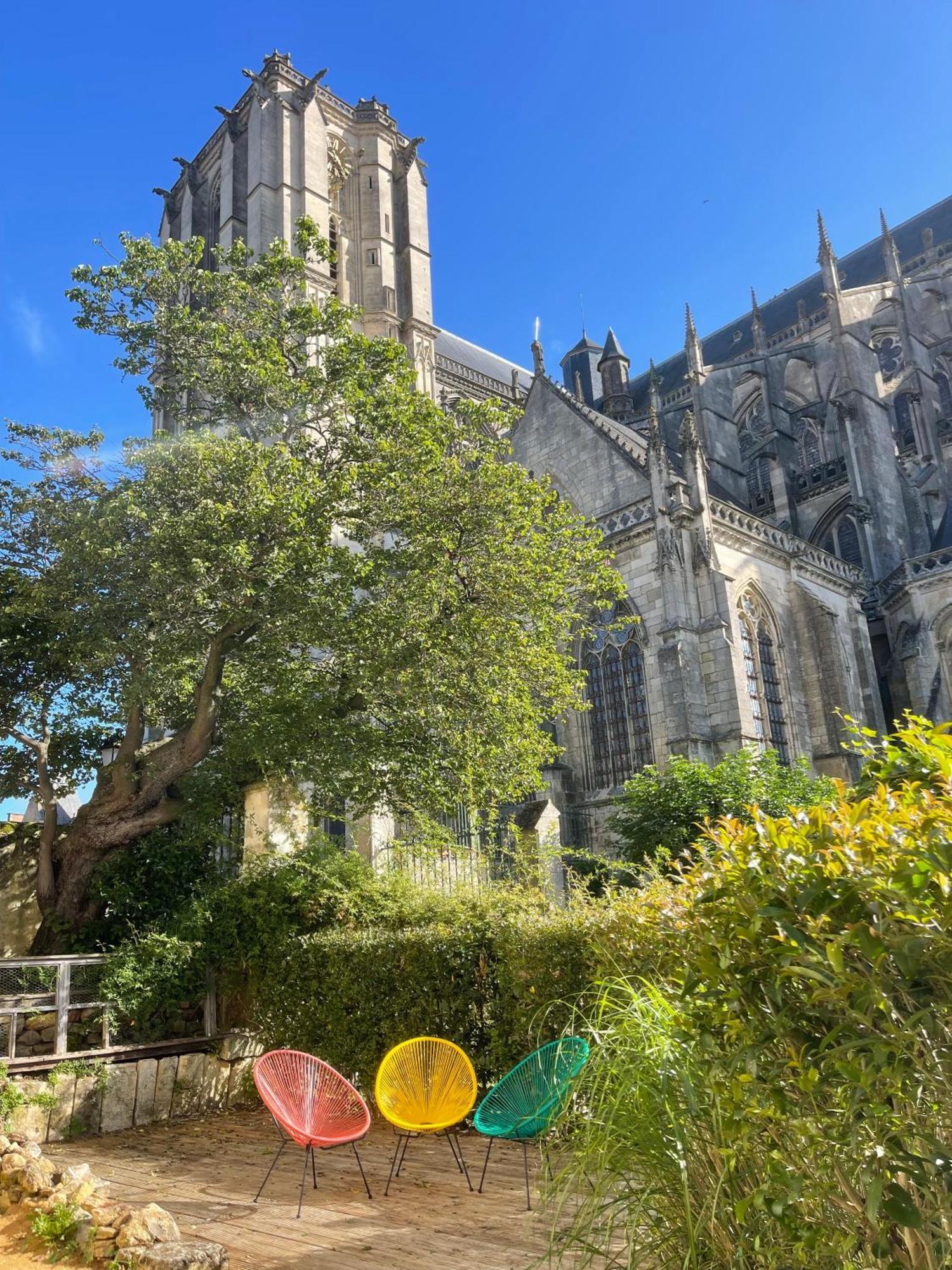Chambres D'Hote - Maison Des Ecrivains - 50 M De La Cathedrale Et Place Des Jacobins Ле-Ман Екстер'єр фото