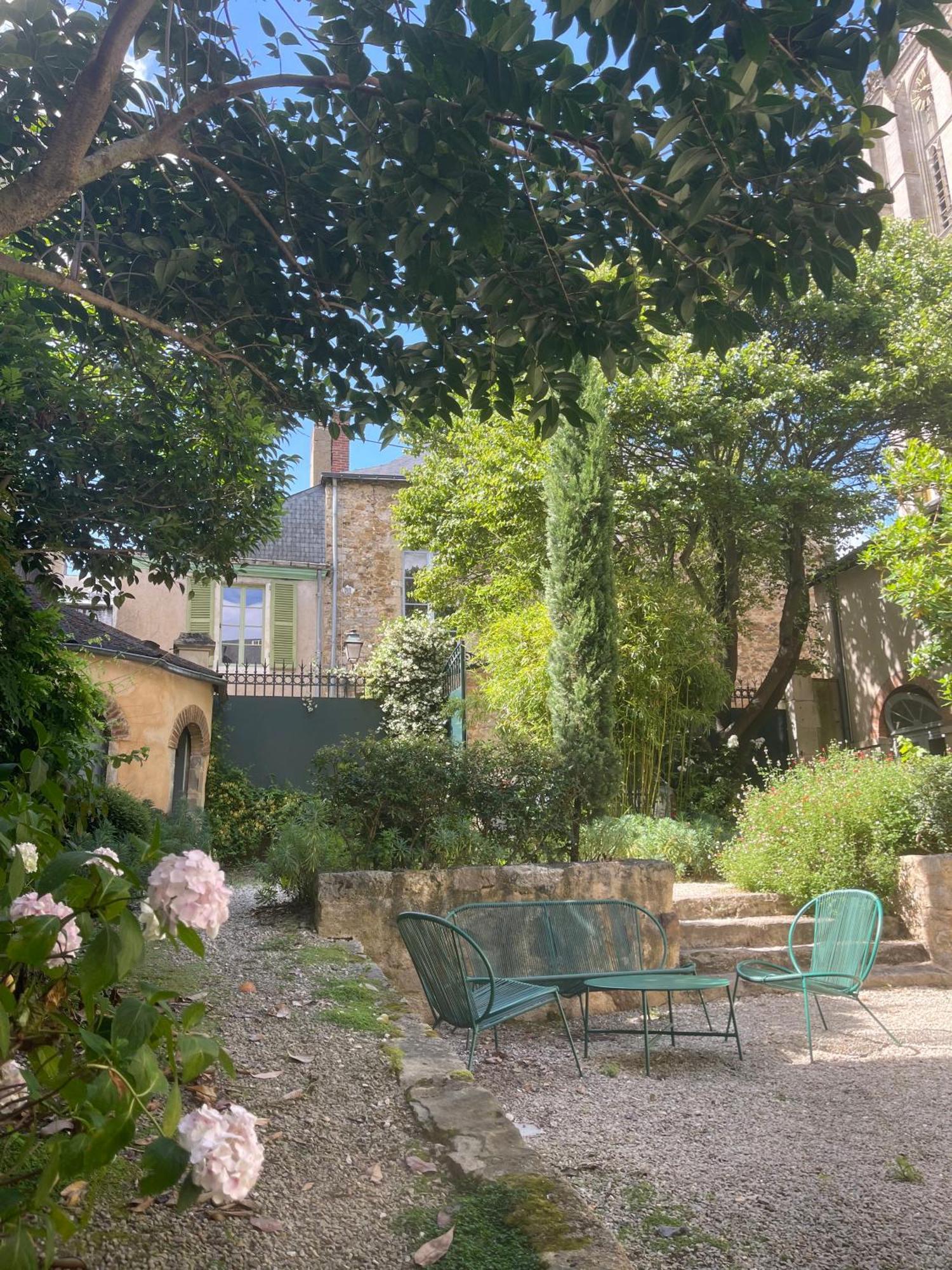 Chambres D'Hote - Maison Des Ecrivains - 50 M De La Cathedrale Et Place Des Jacobins Ле-Ман Екстер'єр фото