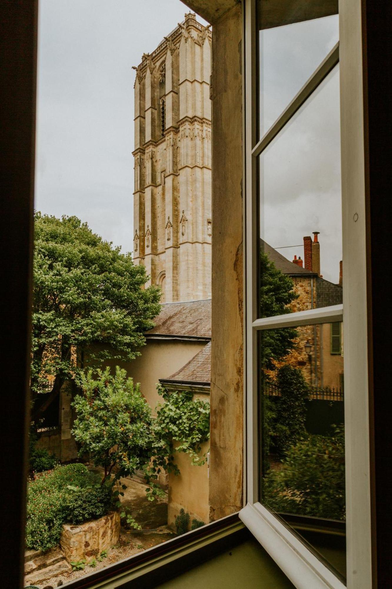 Chambres D'Hote - Maison Des Ecrivains - 50 M De La Cathedrale Et Place Des Jacobins Ле-Ман Екстер'єр фото
